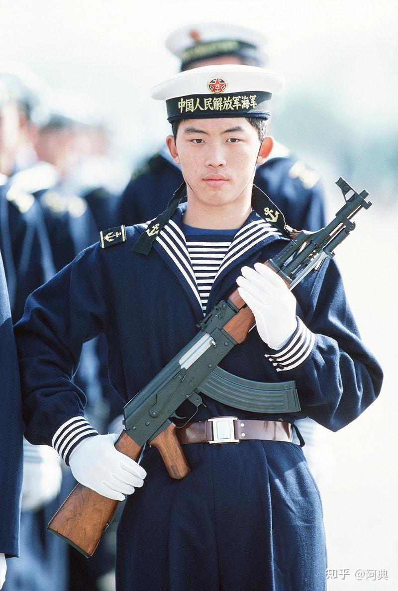 97式海军军服图片