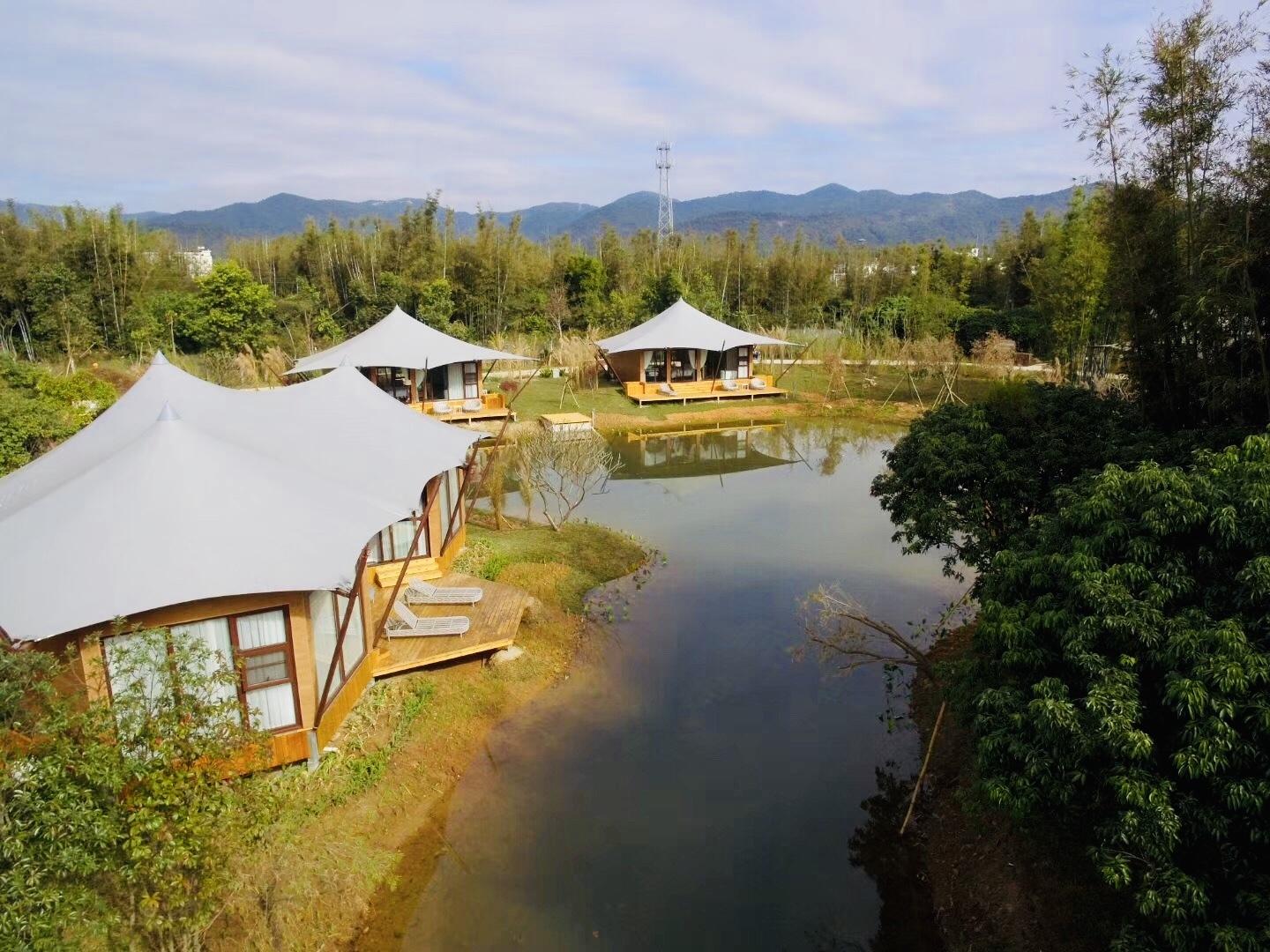 格拉丹野奢帐篷打造野外的人间仙境