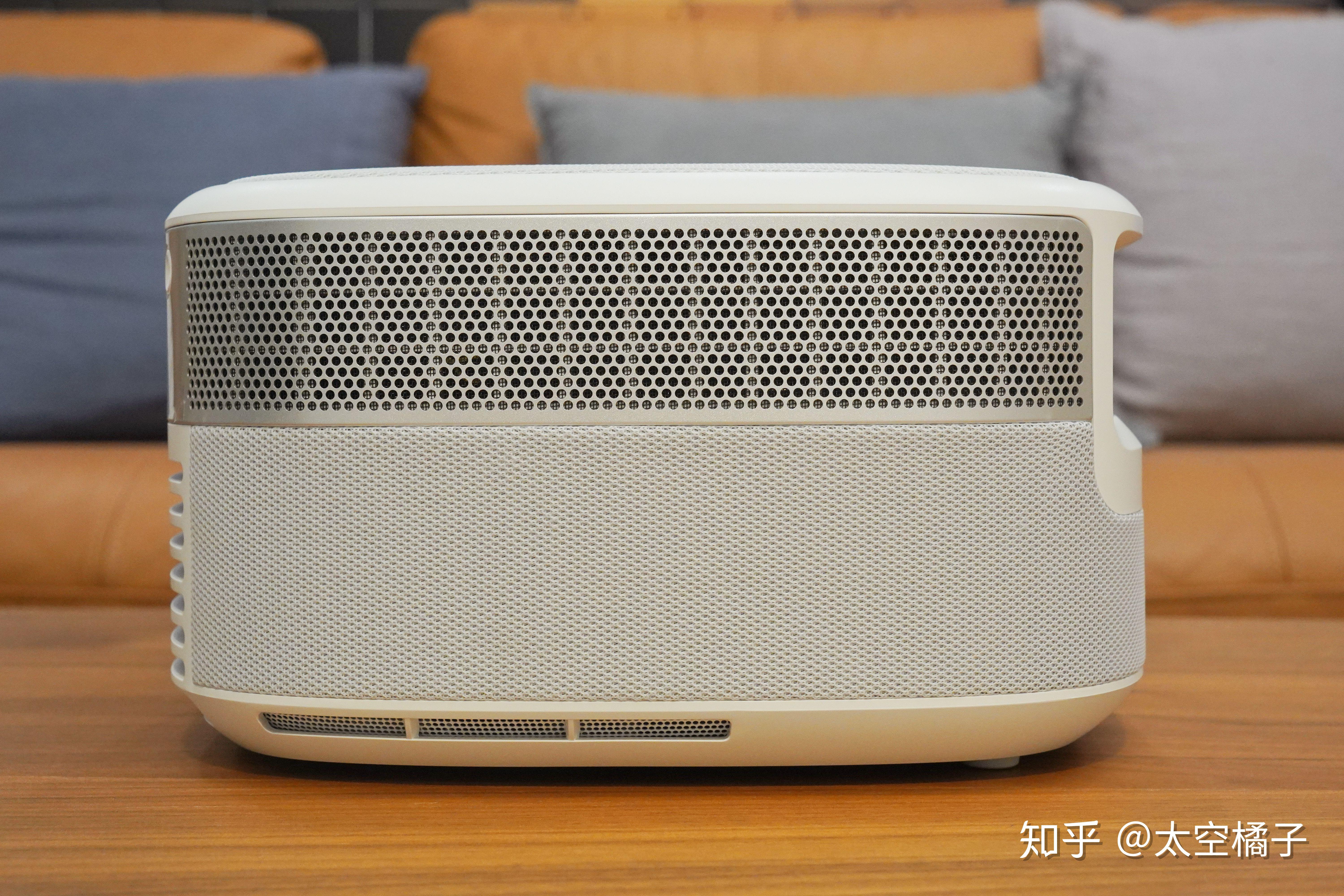 坚果j9投影仪新房装修可以取代电视吗