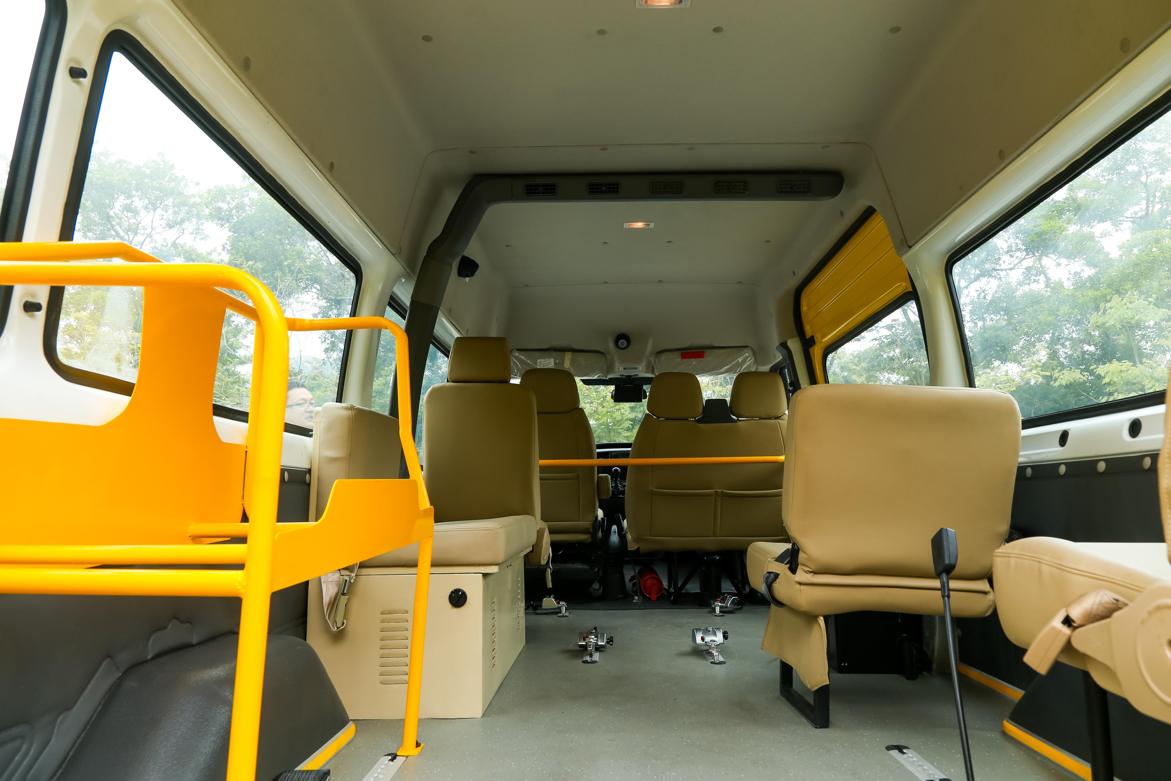 出行新选择亦行无障碍新车登场