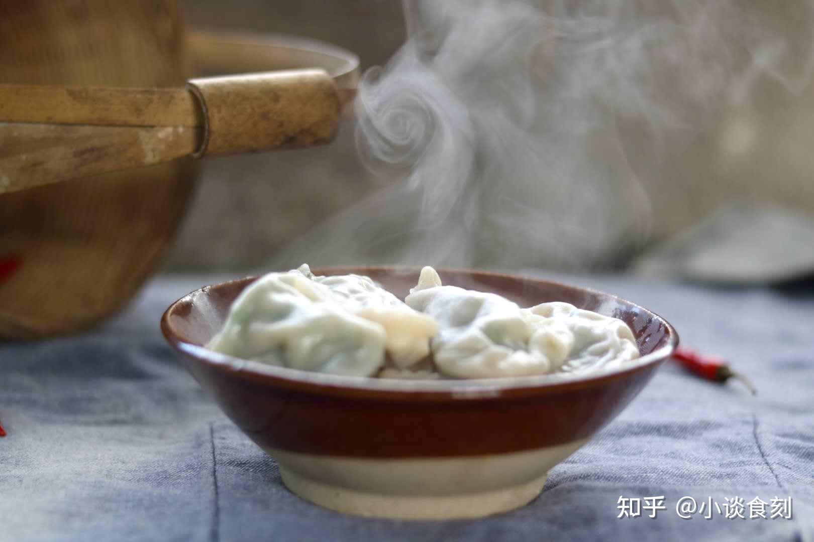 春节吃饺子高清摄影大图-千库网