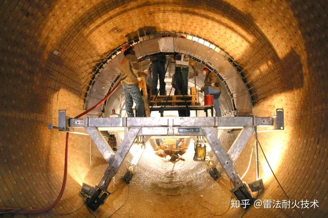 水泥回转窑耐火材料使用方案的思考