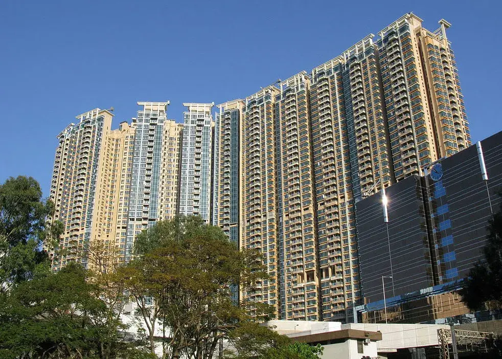 御龙山由信和置业,香港铁路合作发展,位于新界沙田火炭乐景街28号,于