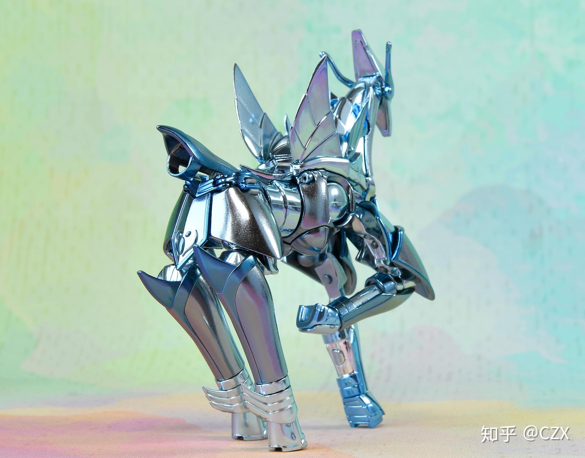 小马座圣衣是被诅咒的圣衣,从神话时代就有这个被诅咒的传说小马座