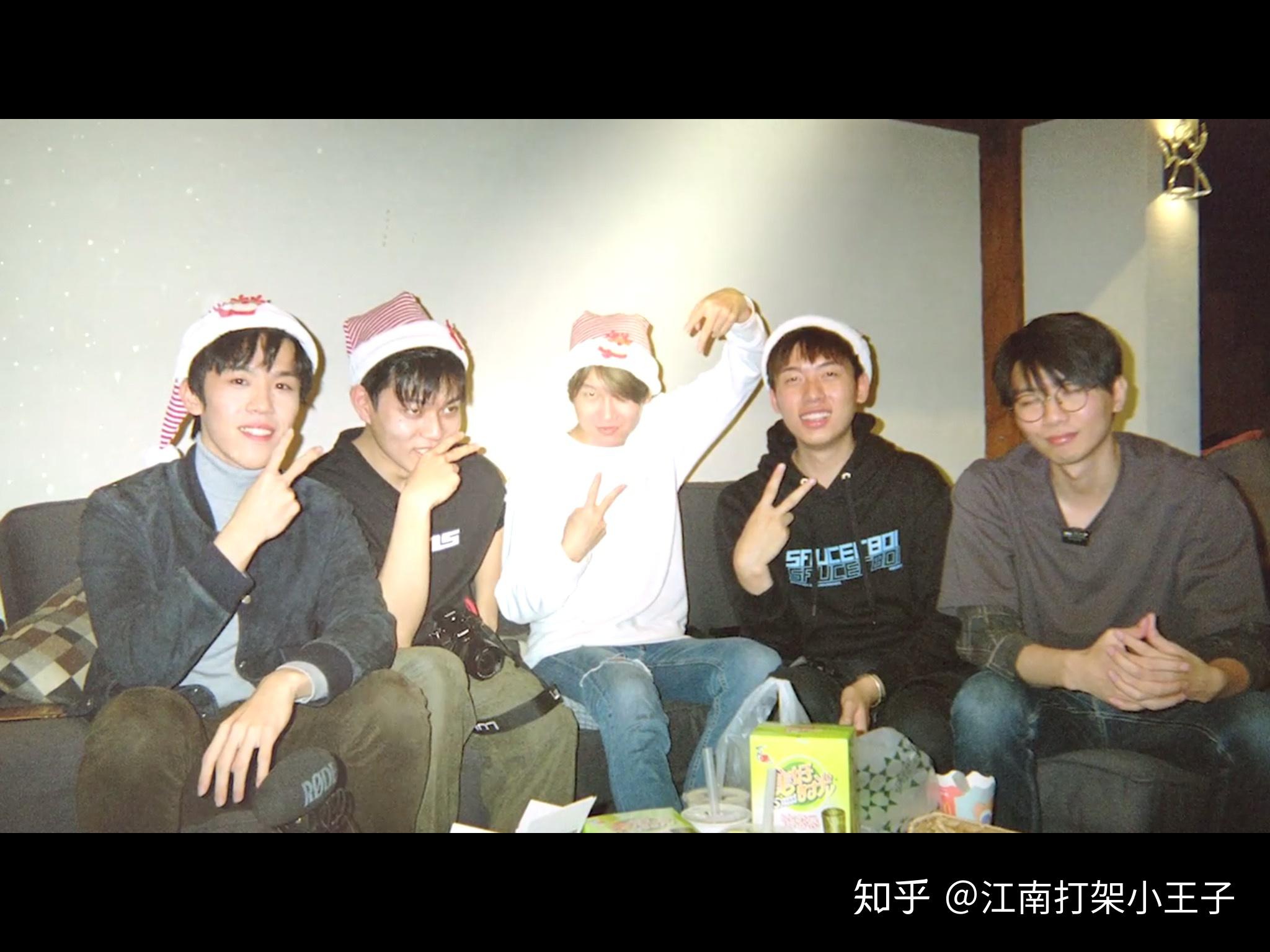 如何评价阴阳怪气男团