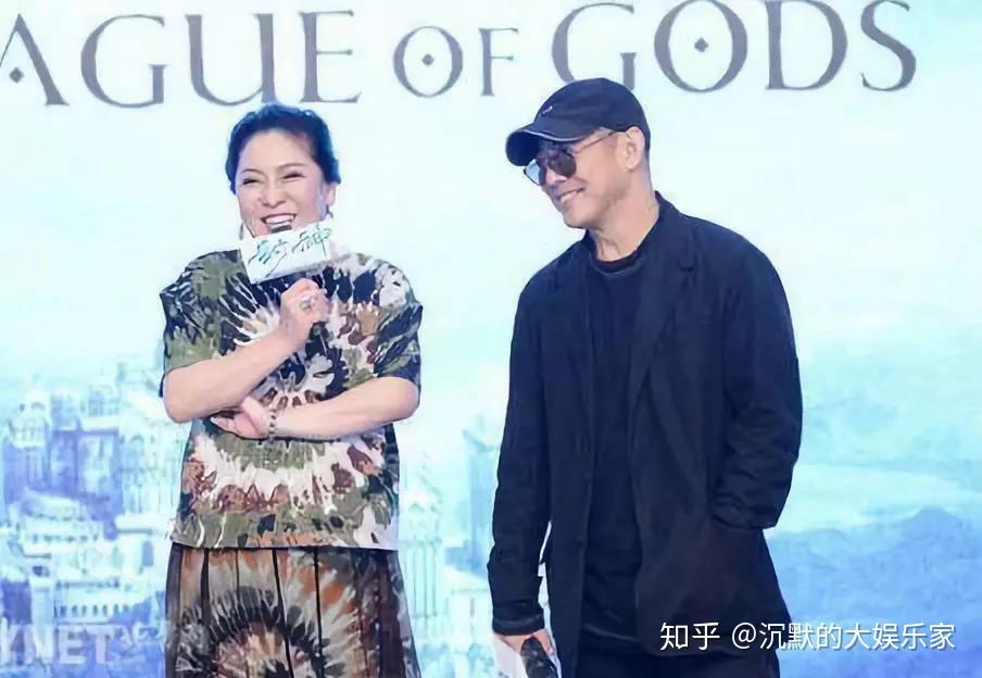 向太在香港娱乐圈「辈份」有多高? - 知乎