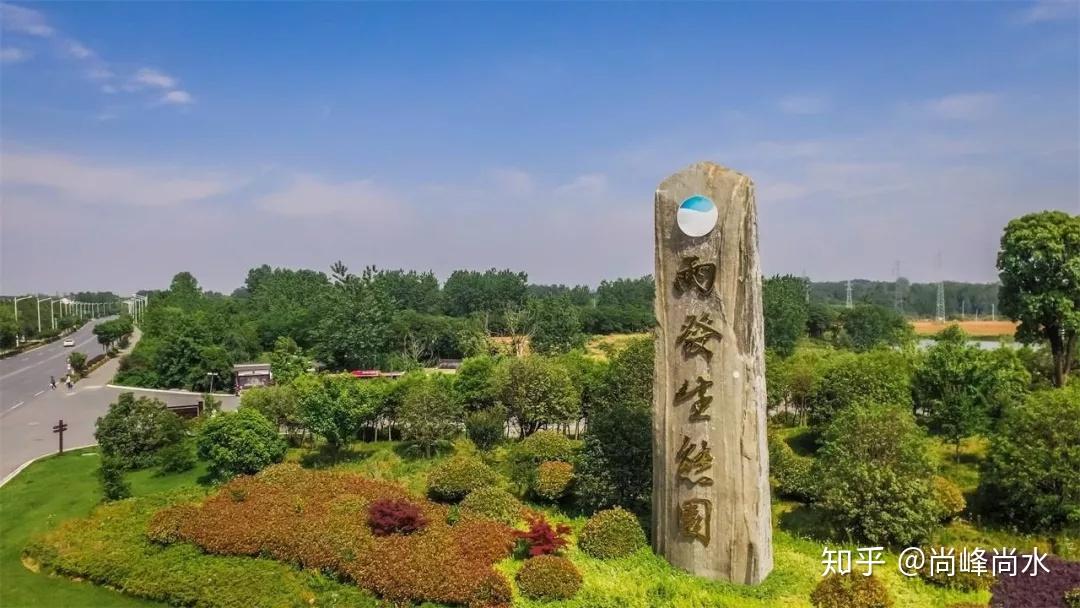 67在雨花生态园,你可以去可同时容纳上千人观看演出,斥资千万打造的