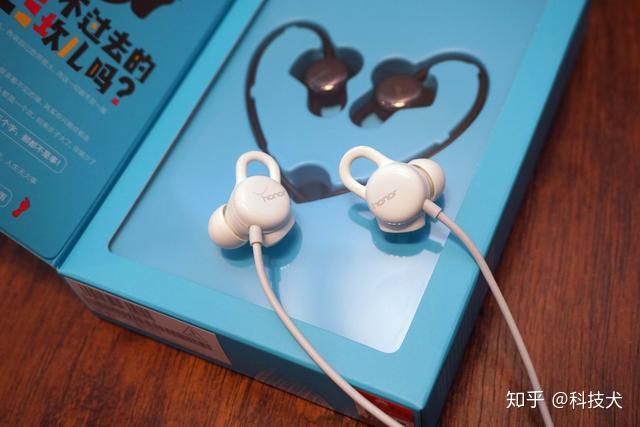荣耀心晴耳机体验实时心率检测倾听内心声音