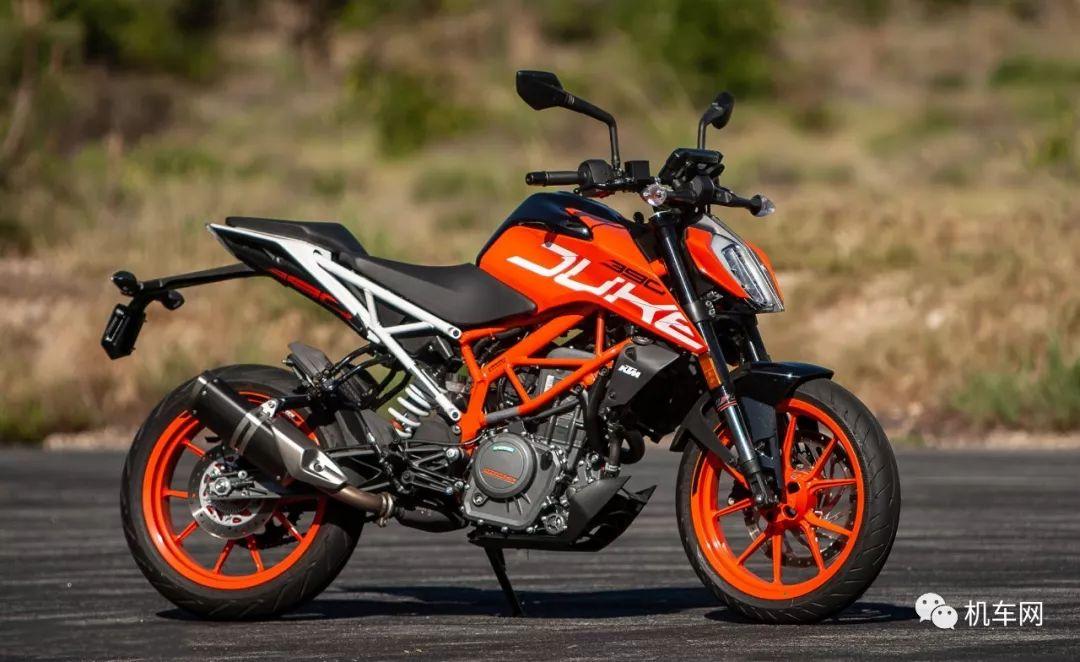 ktm390duke与川崎z400参数对比谁会是赢家