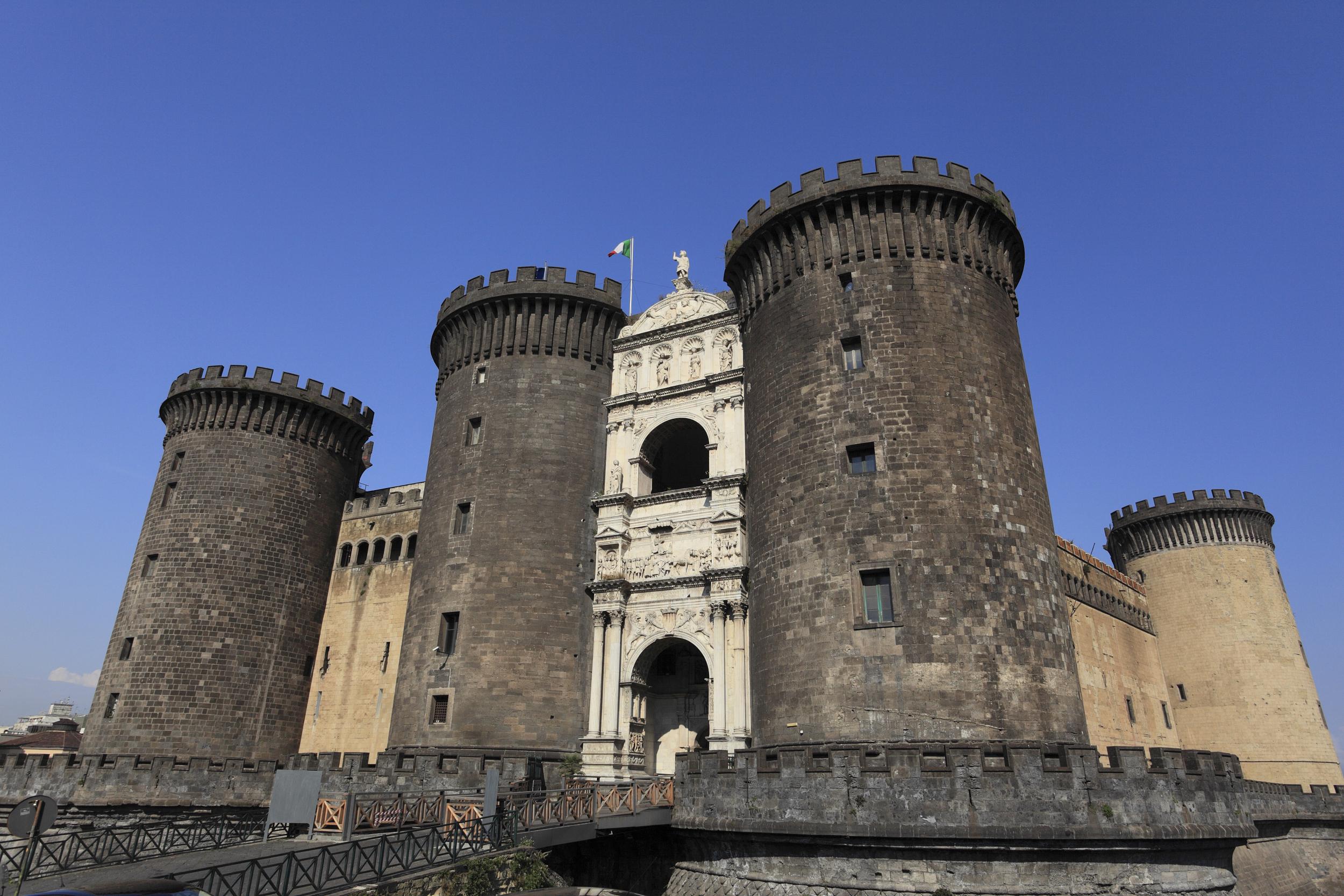 意大利托斯卡纳唯美绿色城堡壁纸下载