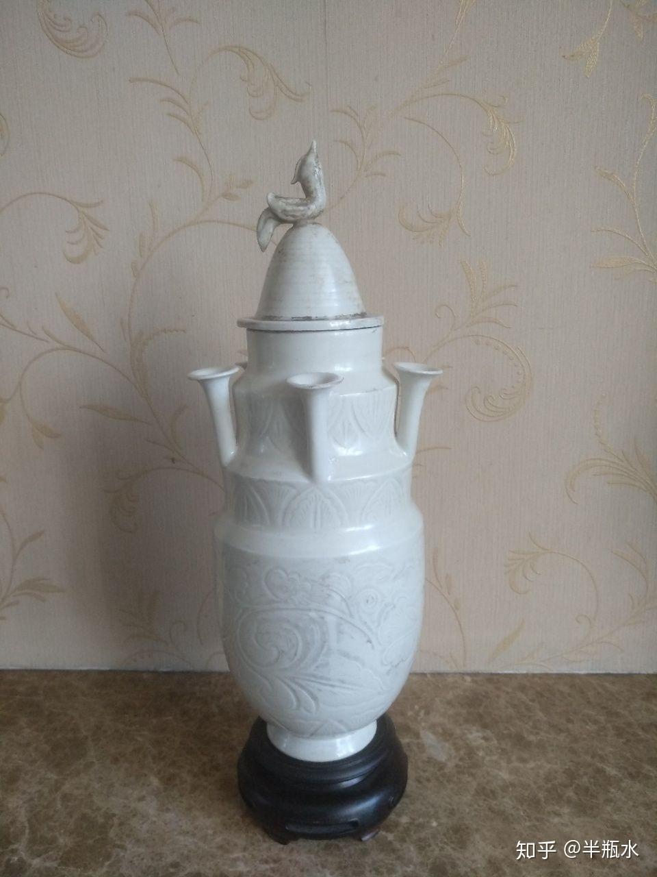 四,土定白釉五管瓶