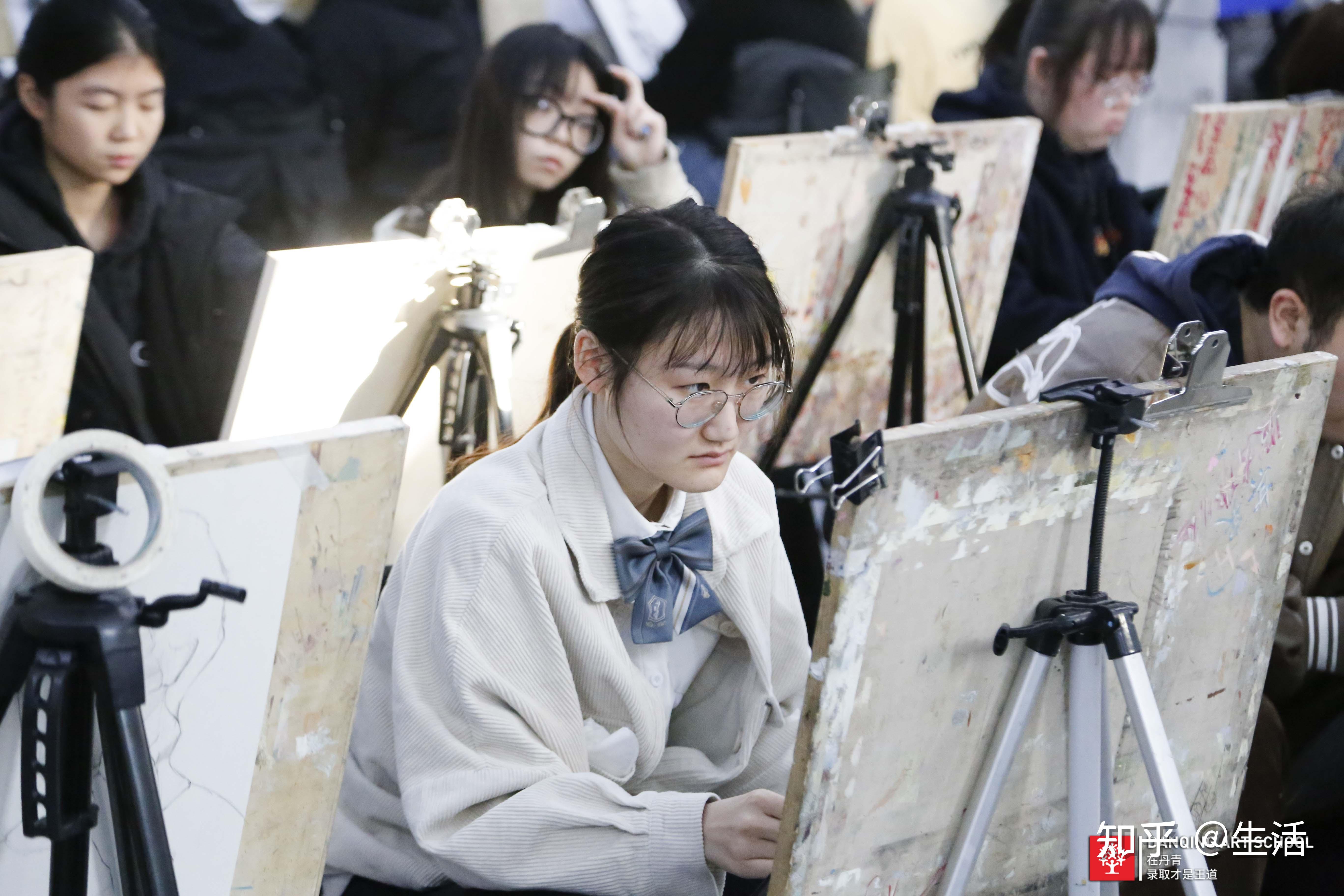 美术生集训如何画好速写