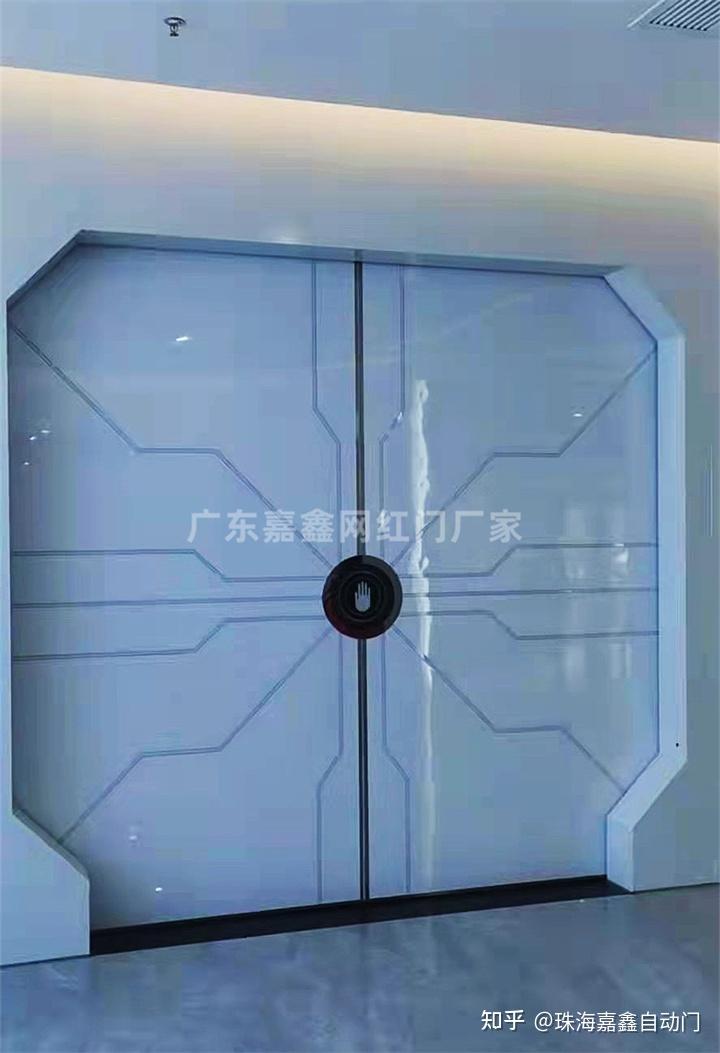 珠海平移门选购与安装全指南:从制造车间到门店门面的电动平移门解决方案