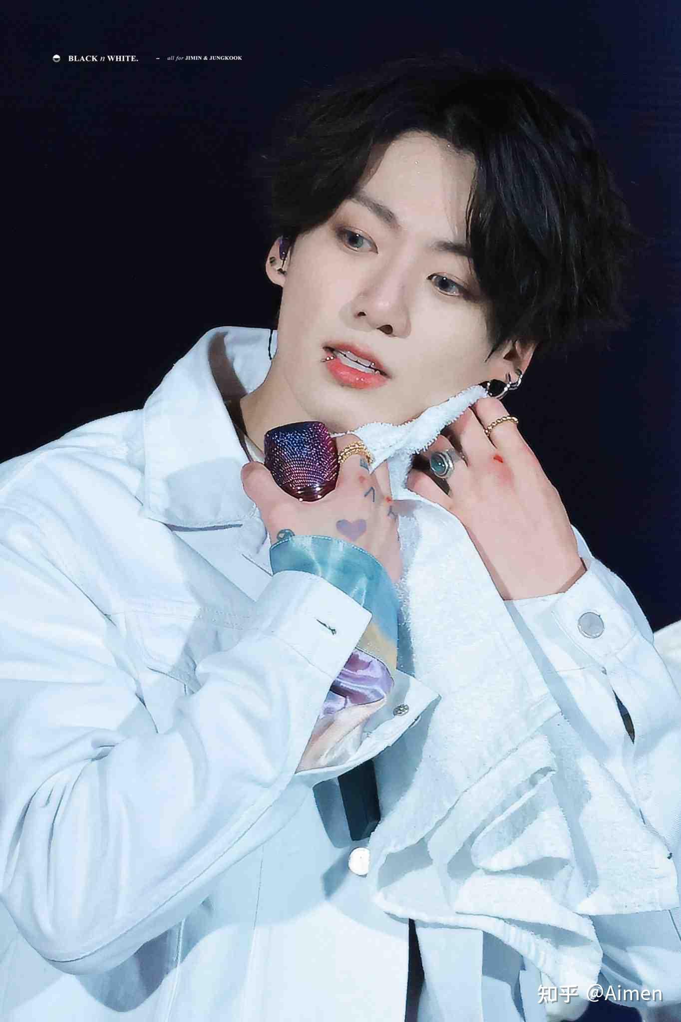 怎么看待田柾国在演唱会撩腹肌? - 知乎