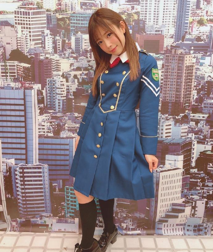 纱仓真菜制服着装