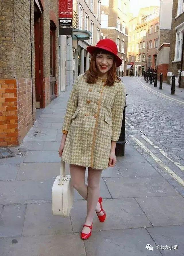 低跟圆头玛丽珍鞋