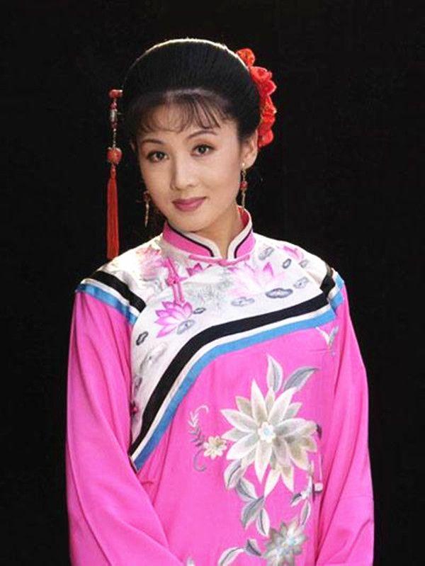 韩再芬:把毕生青春都献给黄梅戏舞台的芳华美人