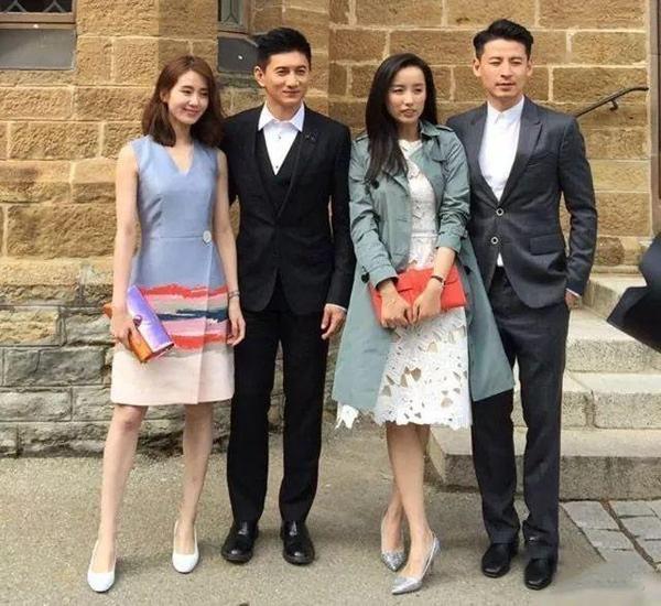 参加同学朋友的婚礼穿什么好怎么穿既得体大方又不抢新娘风头 知乎