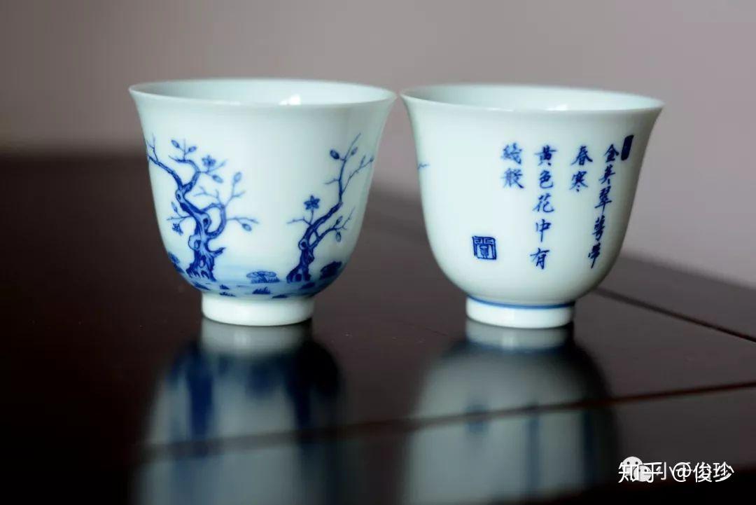 清康熙 【大清康熙年製】在銘 康熙十二花神詩文杯一対(C-63) 清康熙 【大清康熙年製】在銘 康熙十二花神詩文杯