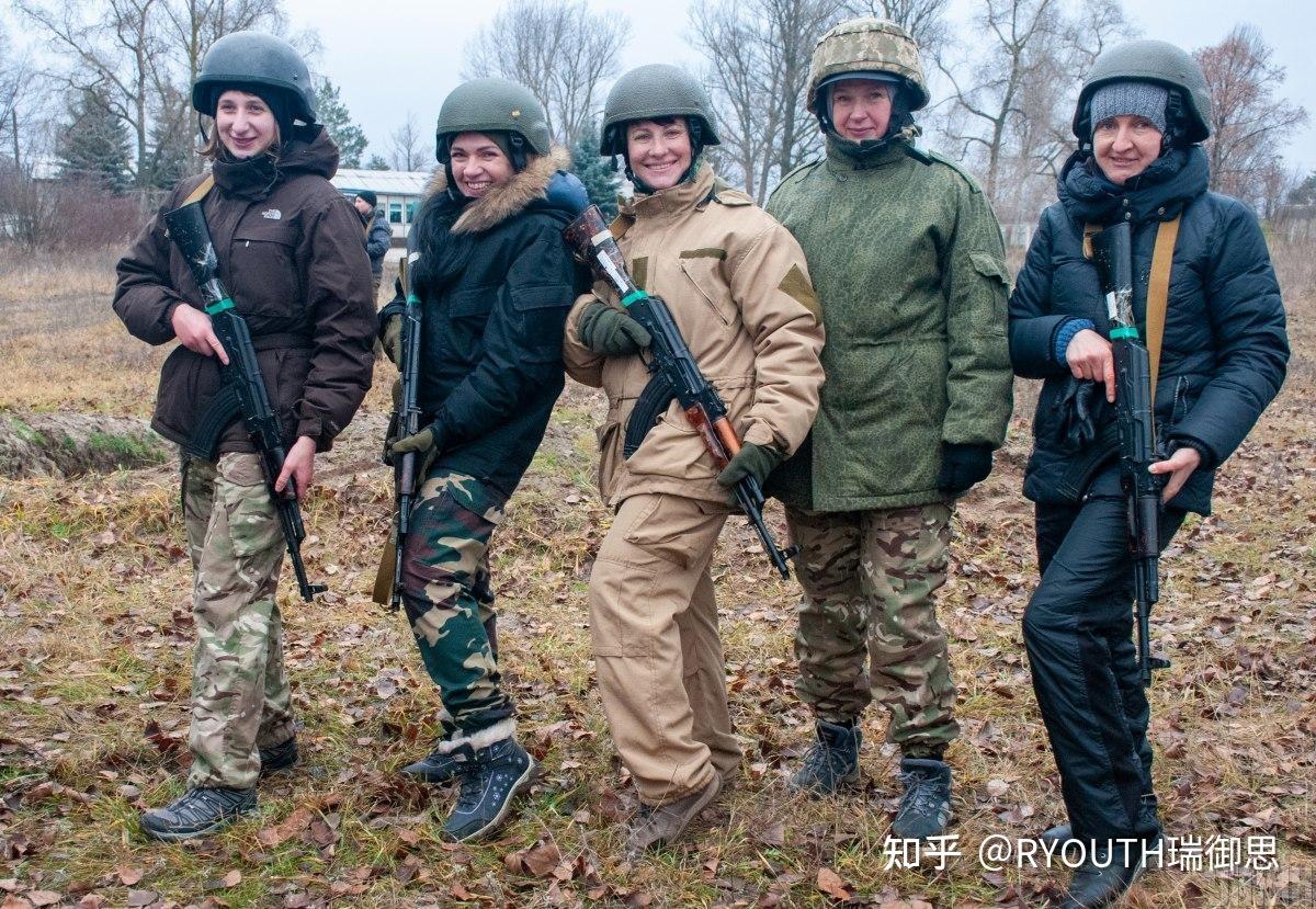 社会政策部预测,平均养老金将在2022年底达到4533格里夫纳(约合1130元