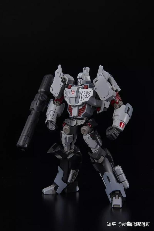 这款威震天真帅,可惜是个汽车人?