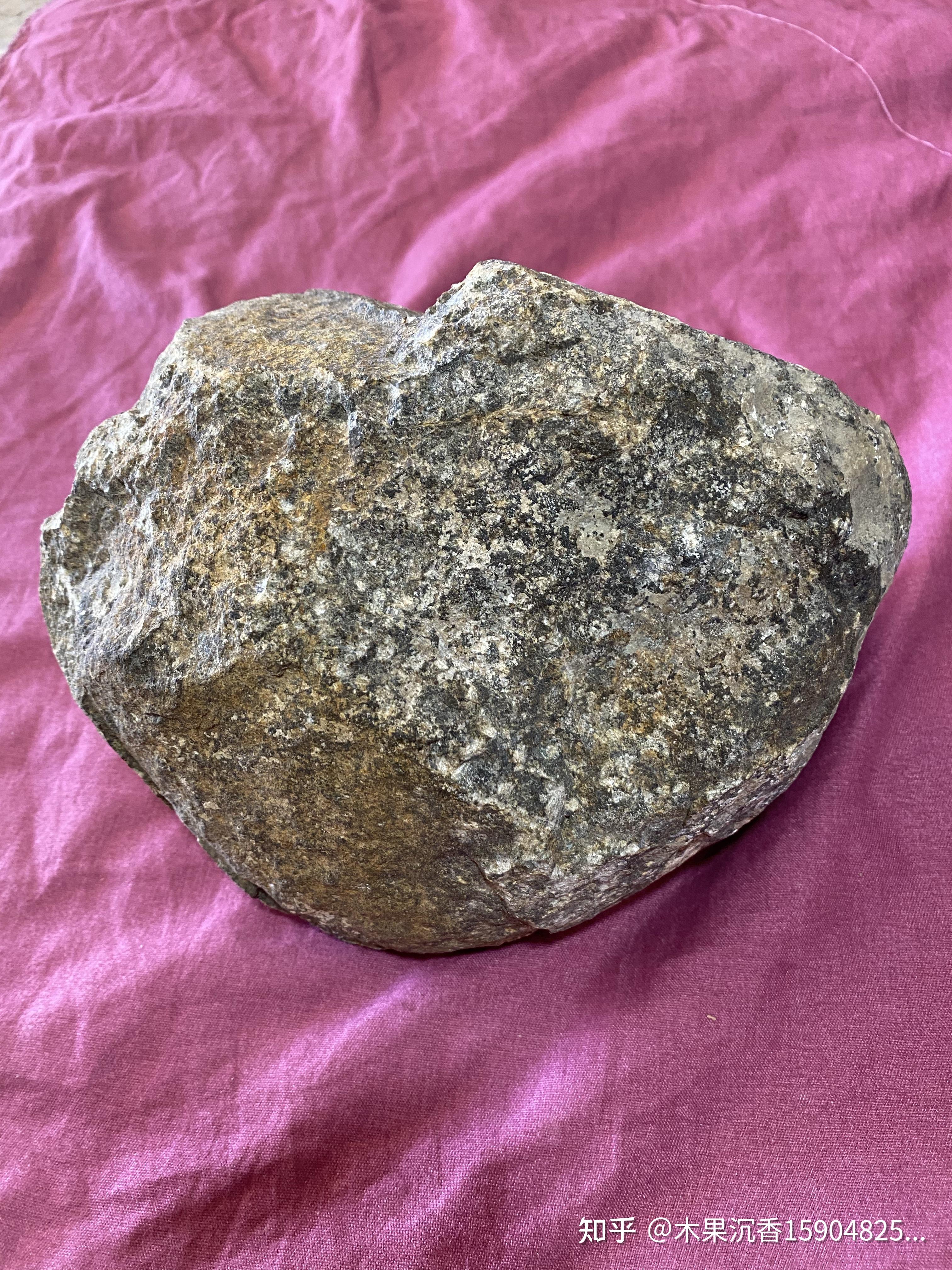 说说内蒙古兴安盟古代陨落石陨石十九