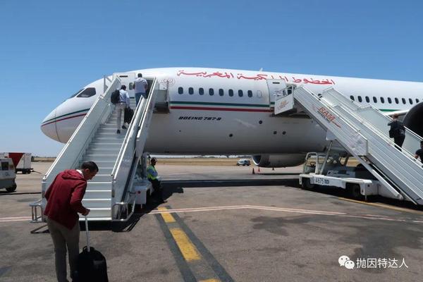 卡塔尔经济舱体验_卡塔尔航空机上升舱多少钱_体验式经济举例
