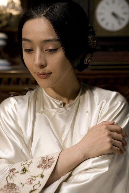 十月围城 电影 知乎