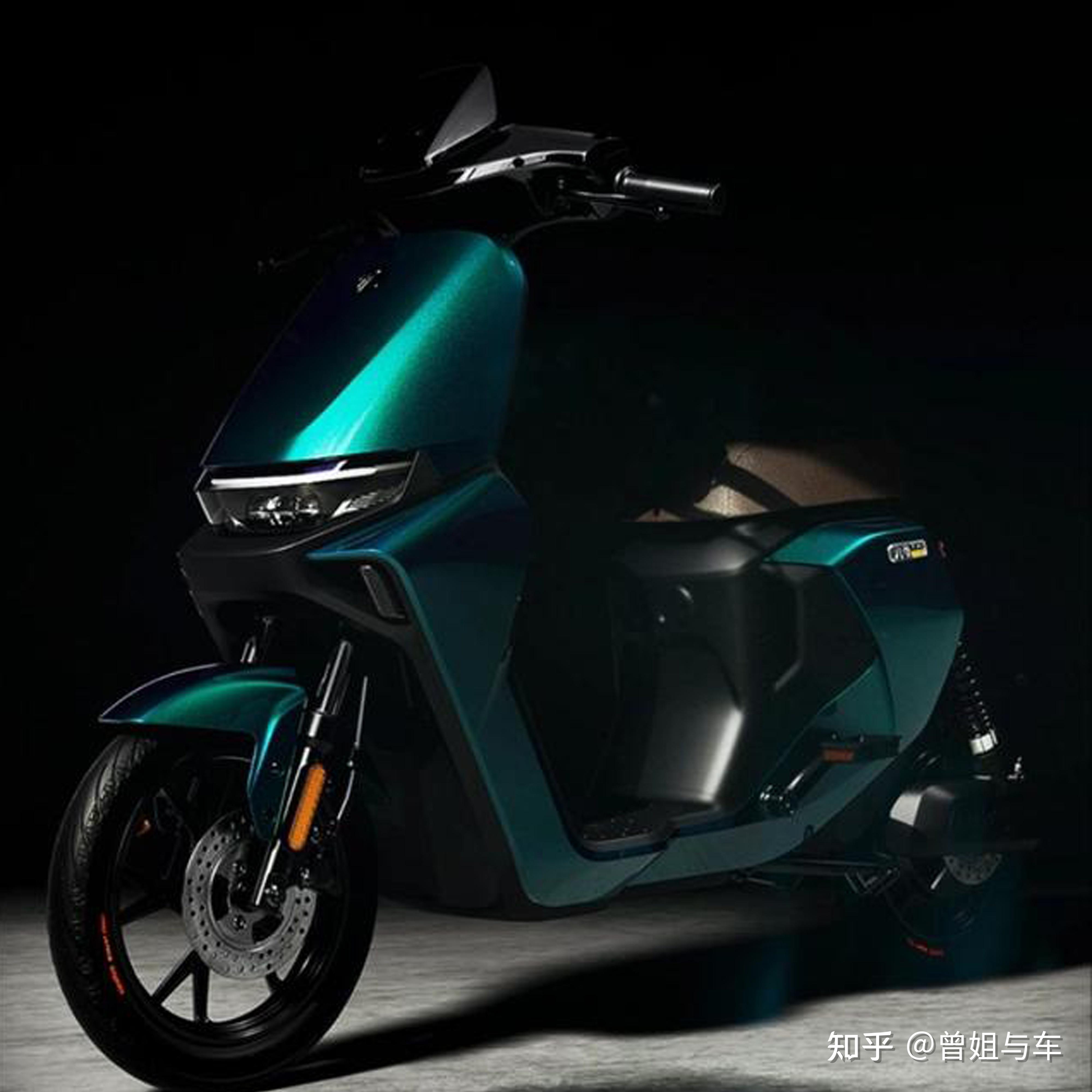 一辆电动车,外观给人的印象很重要,这款电动车拥有黑,白,银,红,绿多种