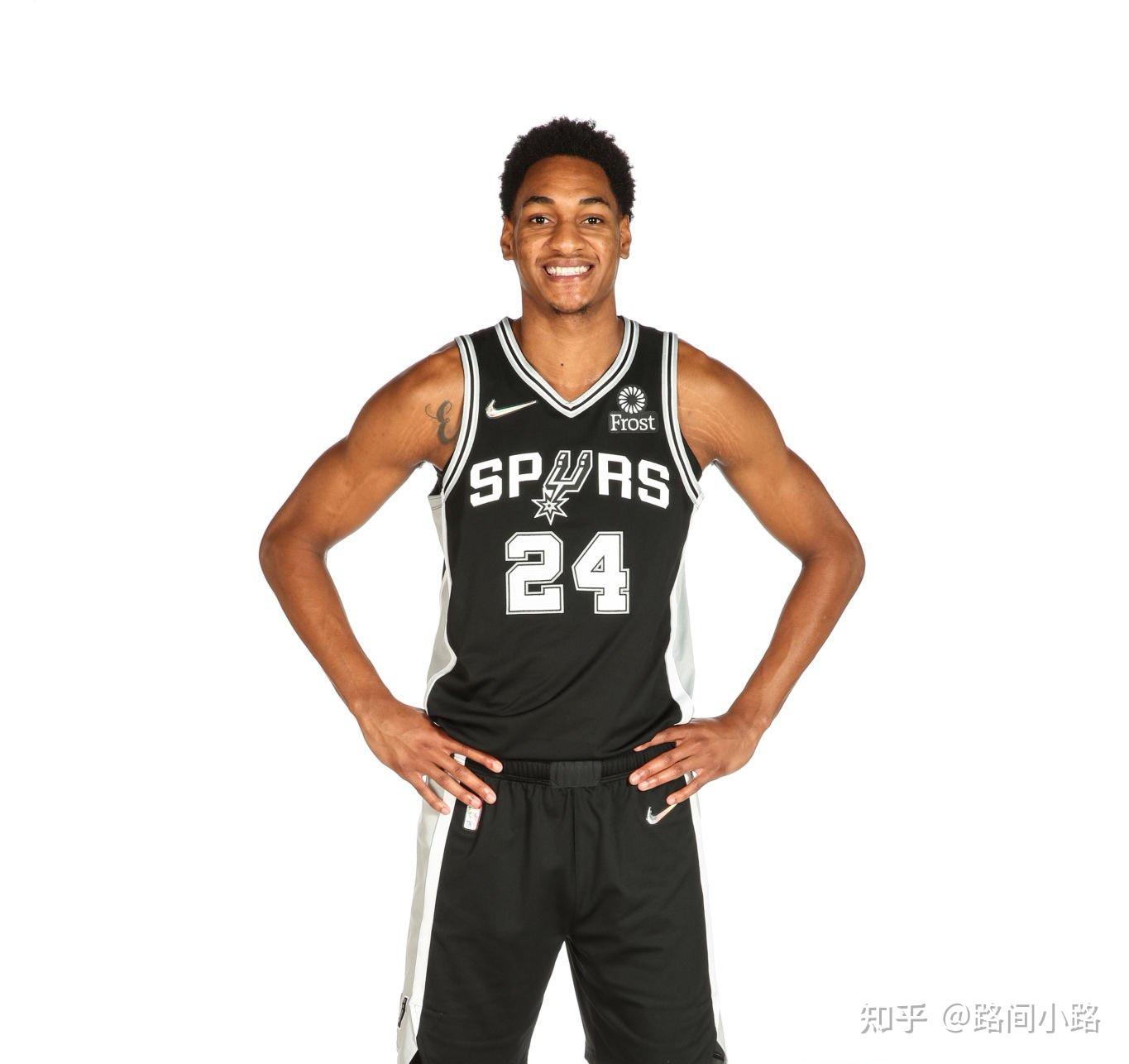 NBA本赛季低薪高能的10大球星- 知乎