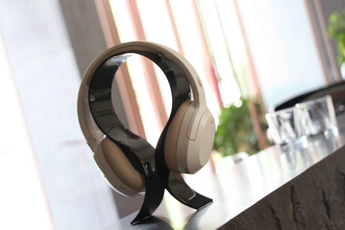 这个秋天别怕冷大耳头戴式耳机漫步者w820nb开箱