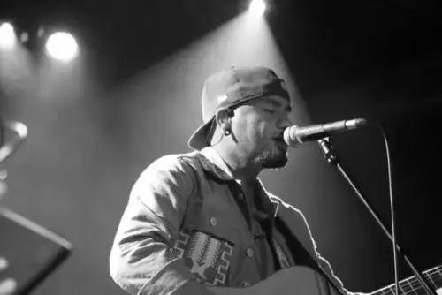 纵贯线致敬Eagles:亡命之徒的救赎与被救赎