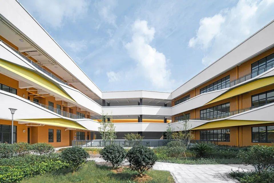 乐学大院的空间模式宁波市江北区甬江实验学校