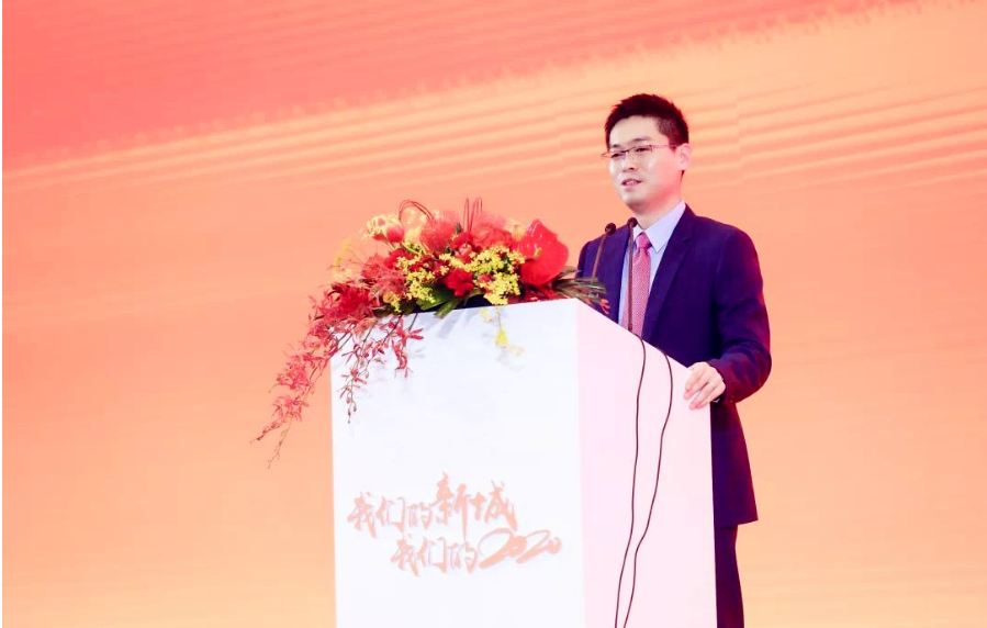 新城控股王晓松辞去公司总裁职务;同时,嘉凯城钱永华也宣布将董事