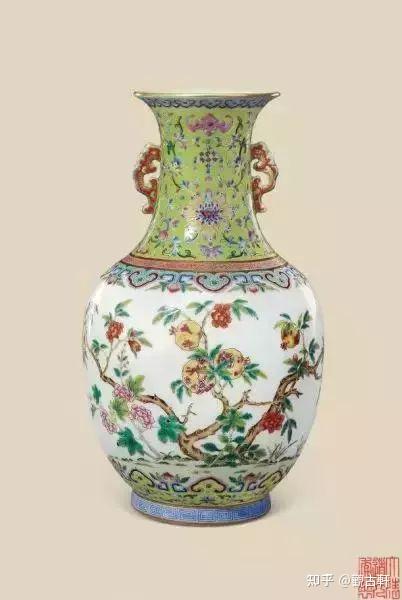 中国古美術大清道光年製在銘粉彩琺瑯彩 西洋人物バタフライ紋皿(A-5)