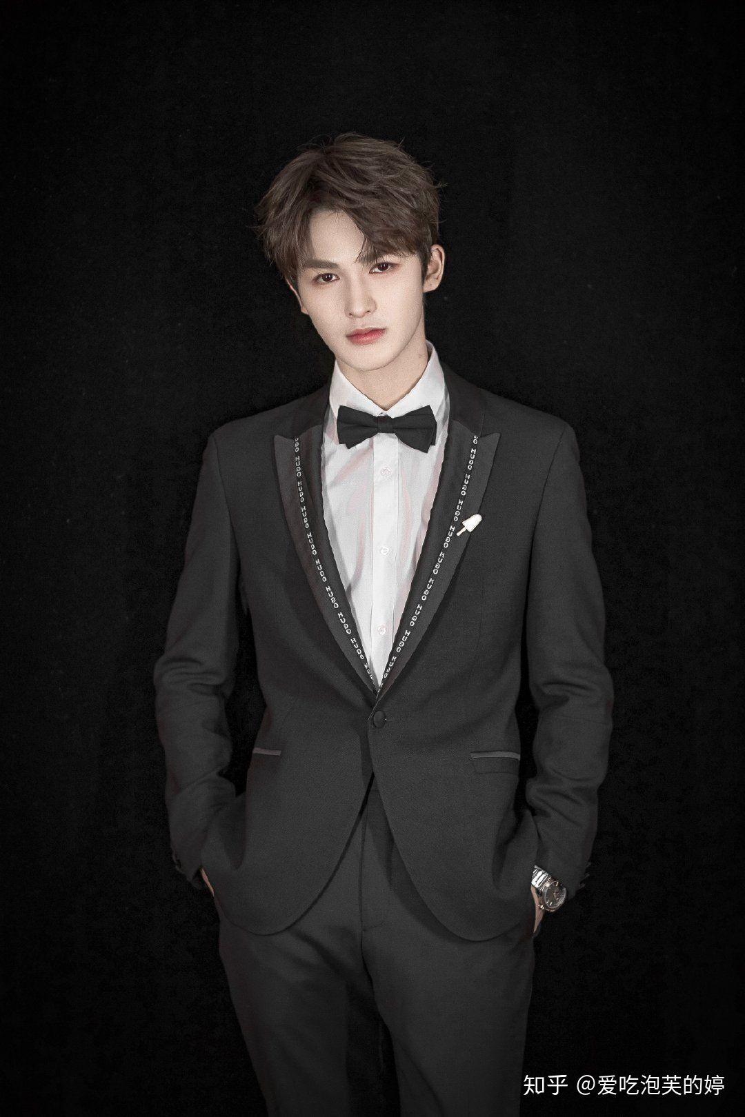 朱正廷的应援口号和应援色是什么?