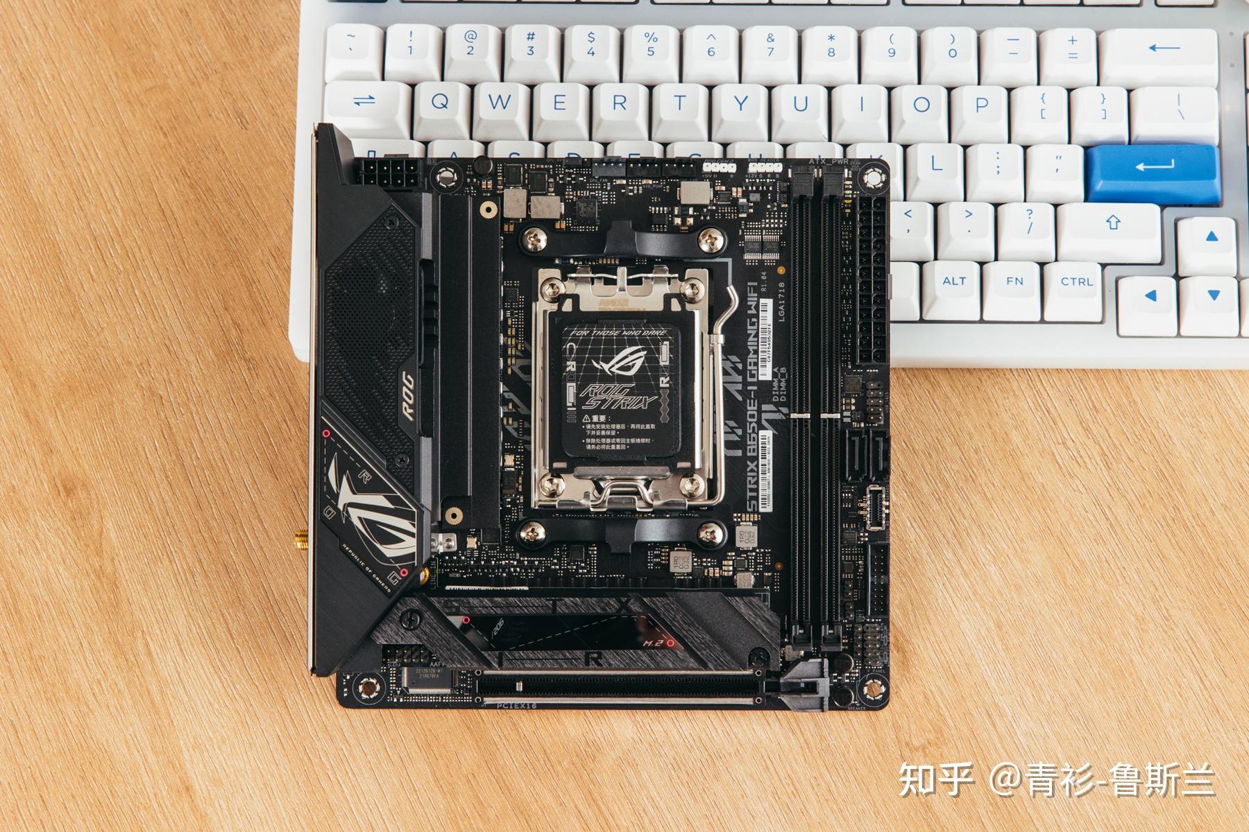 把40系显卡塞进108l机箱里华硕strixb650ei闪鳞s400装机分享