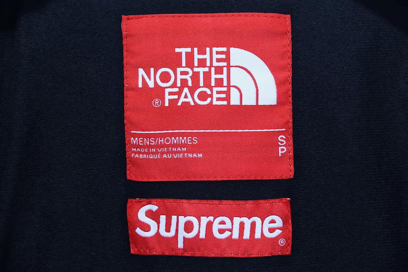 supremexthenorthface雪山冲锋衣