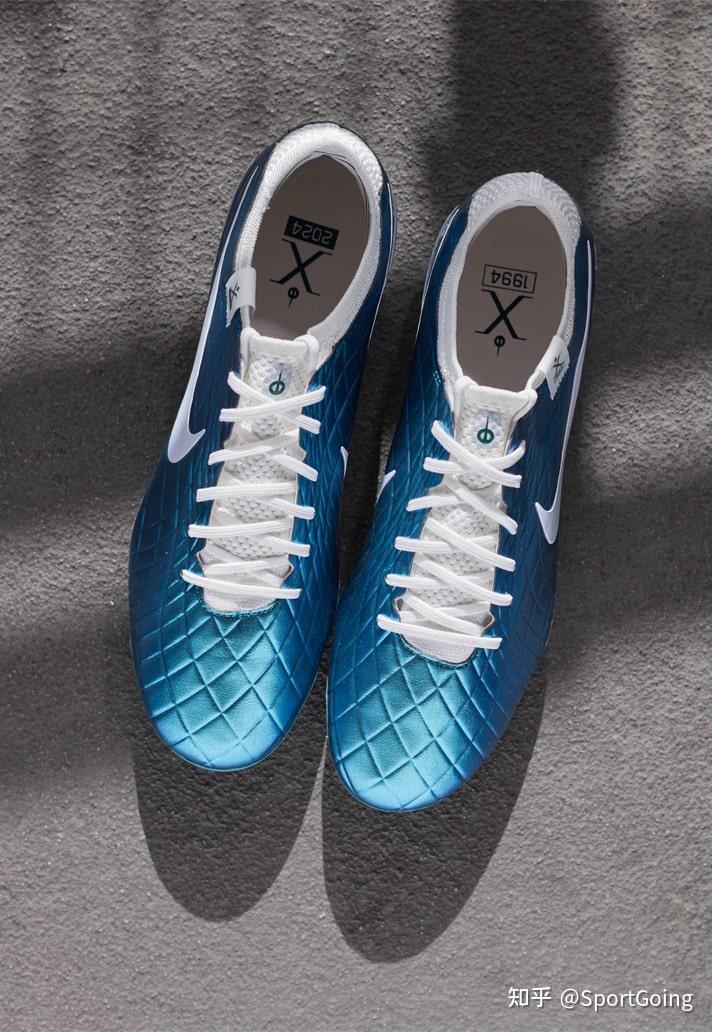 nike推出tiempolegendxemerald足球鞋