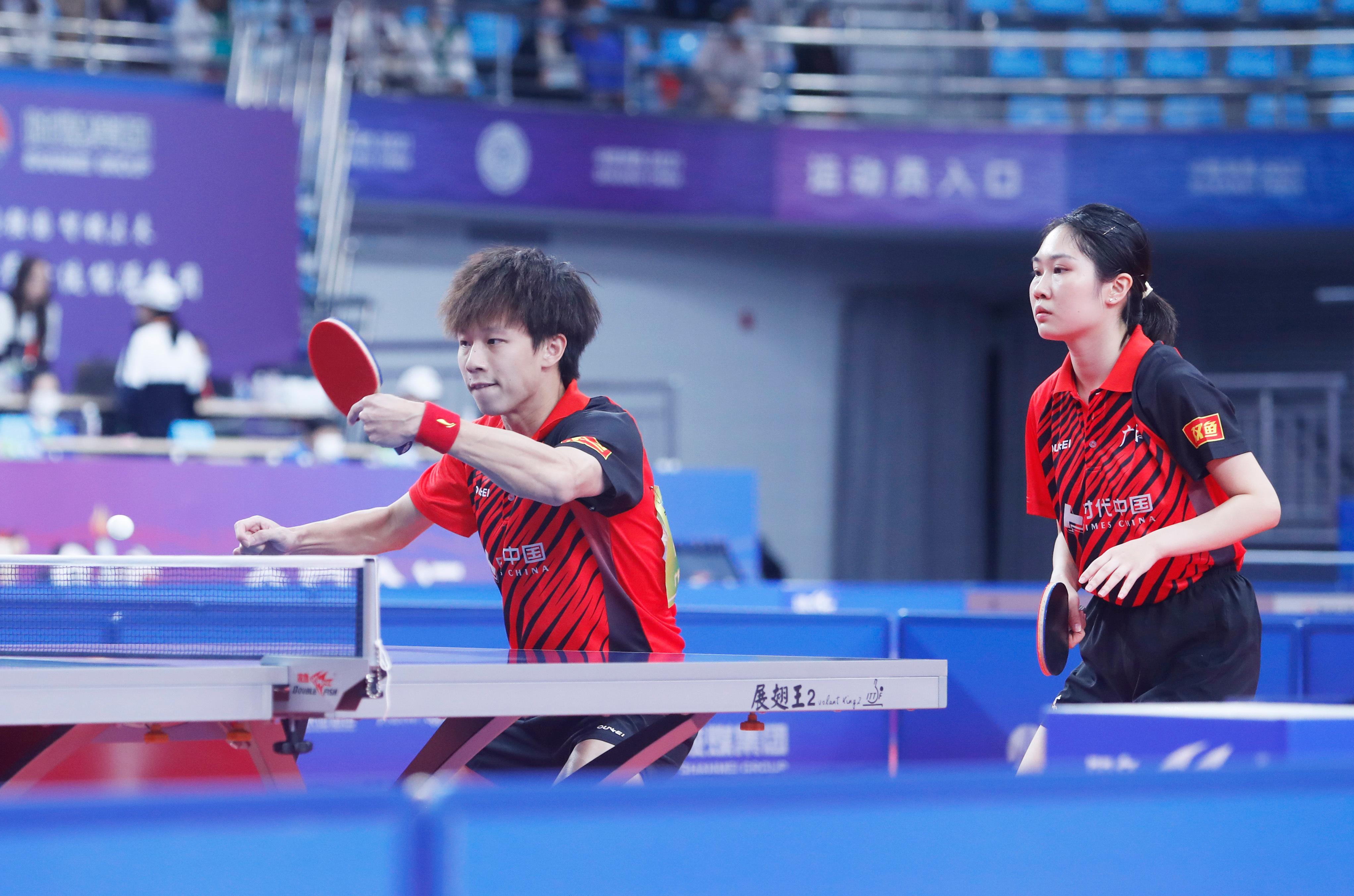 央视直播23日乒乓球混双半决赛与单打许昕刘诗雯力争晋级决赛