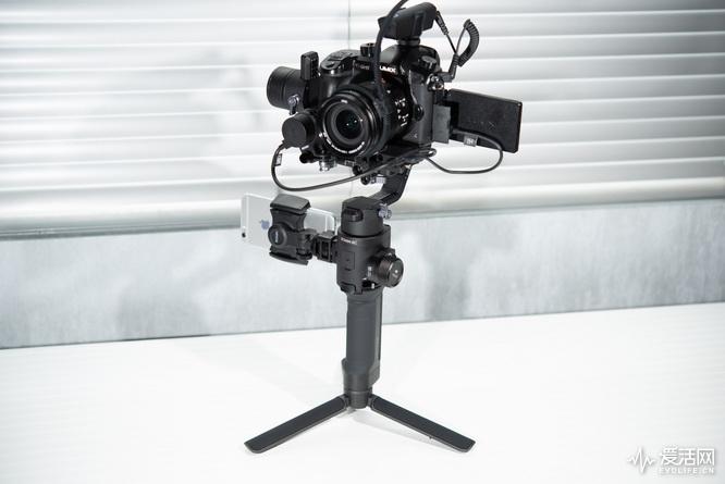 dji如影sc评测瘦身又减磅单手拍摄稳如鸡头