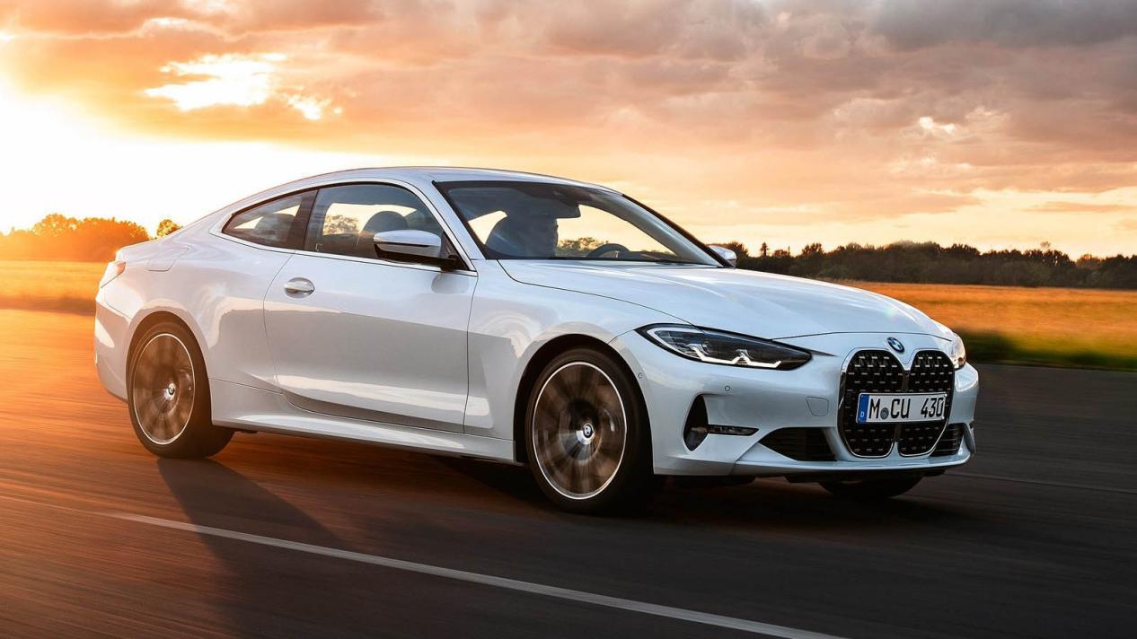 宝马4系对比奥迪a5都是进口跑车36万谁性能更好