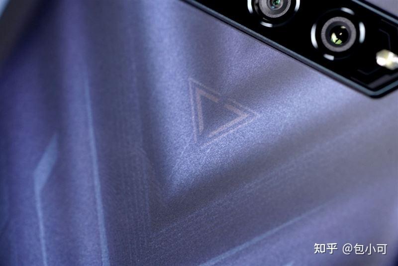 ps4pro游戏下载后一直免费吗 v2-072c96f9ed77dac12143af188afe1d19_r.jpg