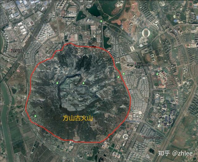 你知道吗,江苏南京有座城市里的火山?
