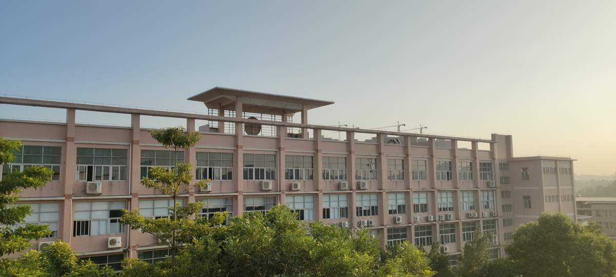 广州康大职业技术学院校园风光