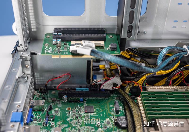 supermicro ars 210me fnr ampere altra max arm 服务器内部概览立管