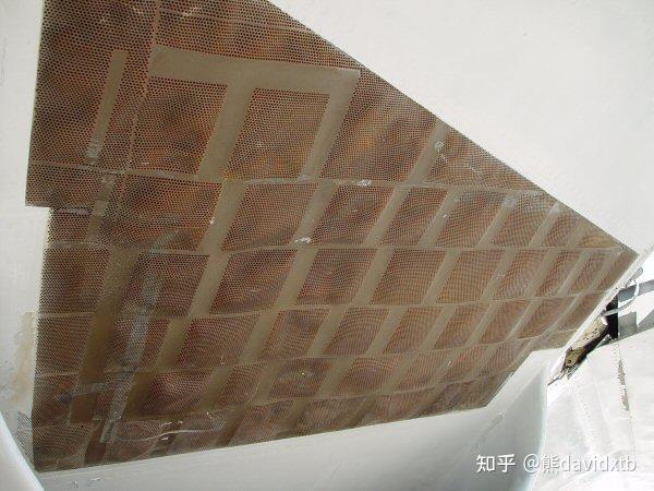 然后说进气道隐身问题:加莱特进气道的中文意思是"后掠双斜面超音速