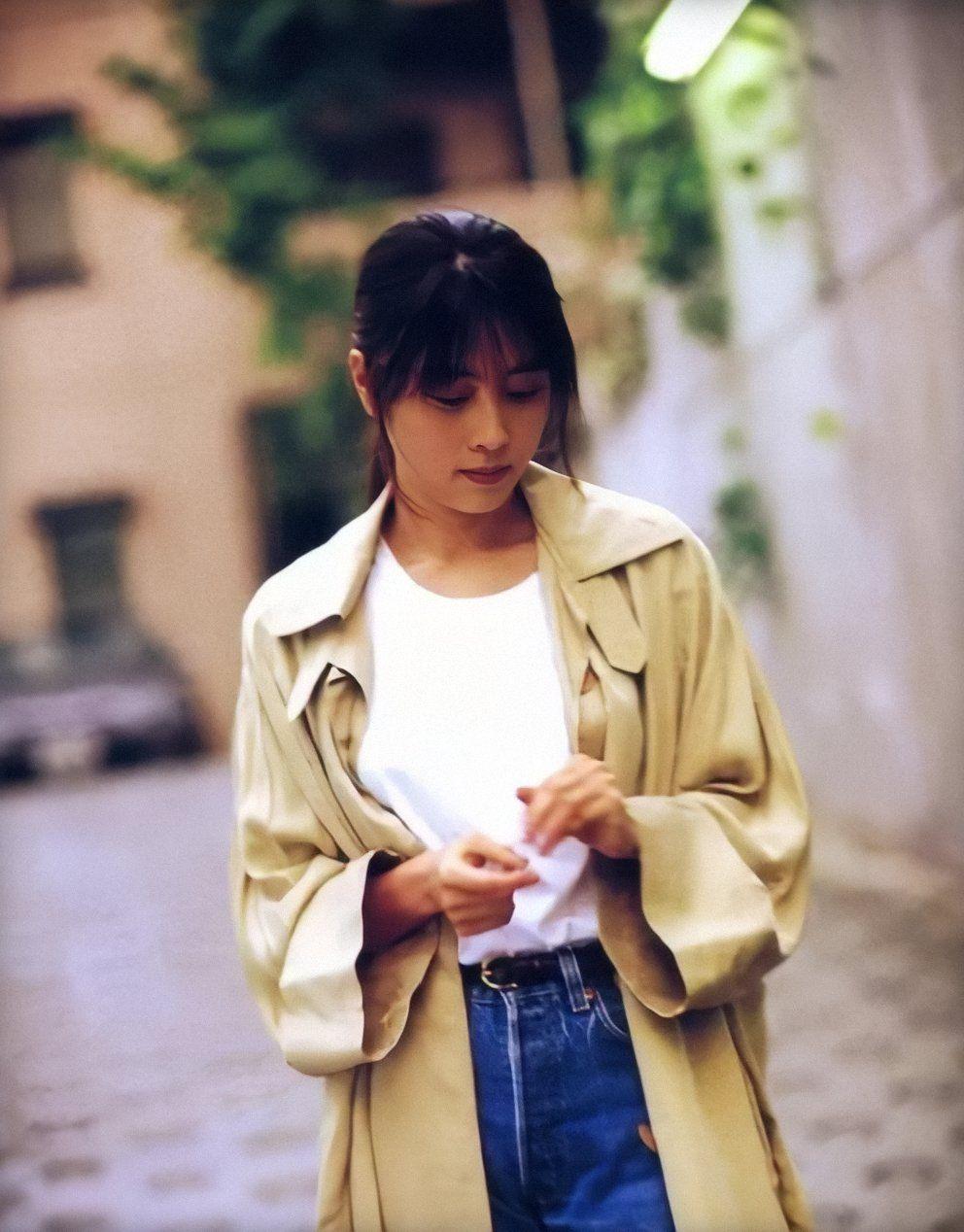 谁能分享一下坂井泉水的照片么