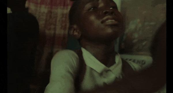 《父影之下》首作就被选送奥斯卡，这导演太神了