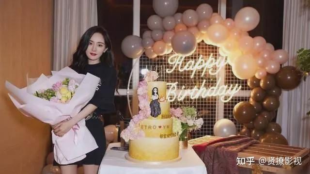 杨幂拿下新代言,35岁庆生现场皆是大咖